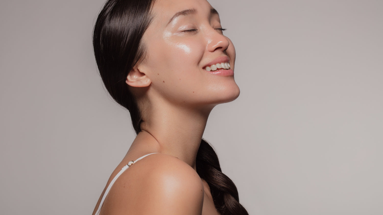 Naturopathic Tips For Healthy Hair Growth