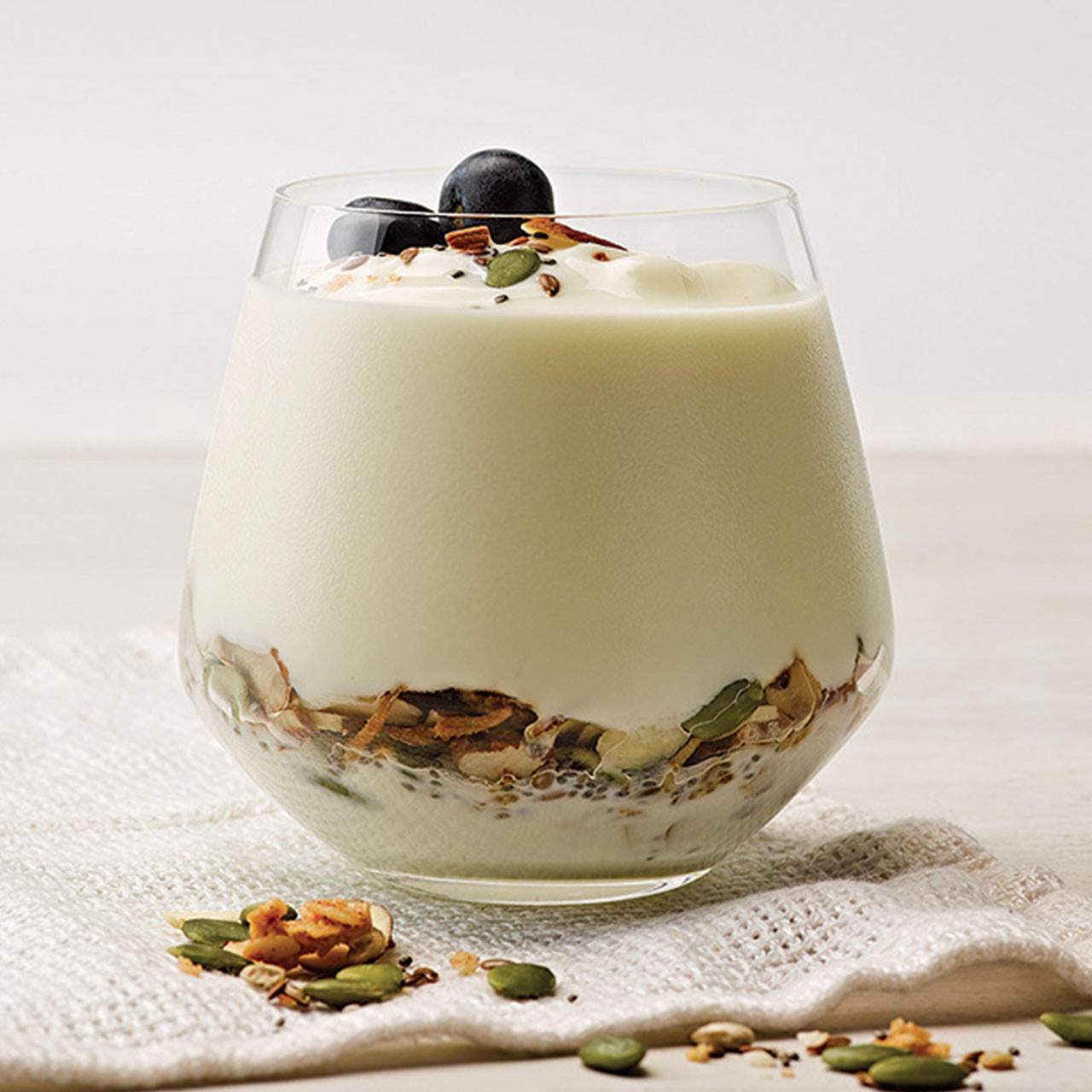 EasiYo Wellbeing Range Greek-Style Unsweetened Low Fat Yogurt Base 8 Pack